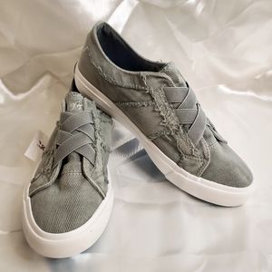 Blowfish Malibu Women’s Maura Green Denim Slip On Casual Sneaker Shoes